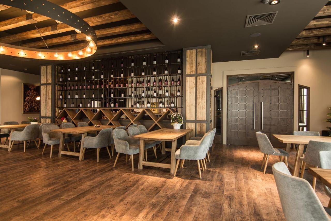 Zaara Estate Winery Hotel & Spa Glavan Exterior photo