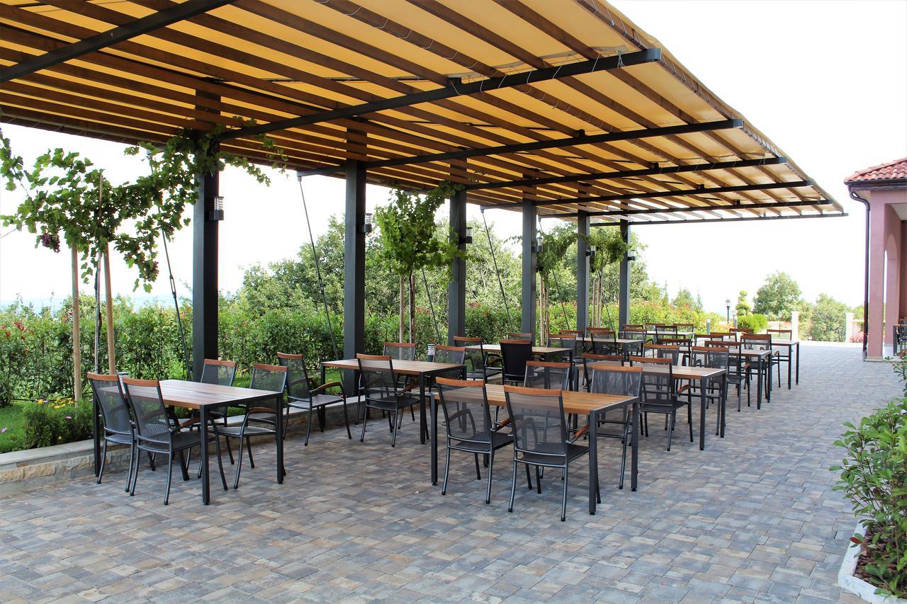 Zaara Estate Winery Hotel & Spa Glavan Exterior photo