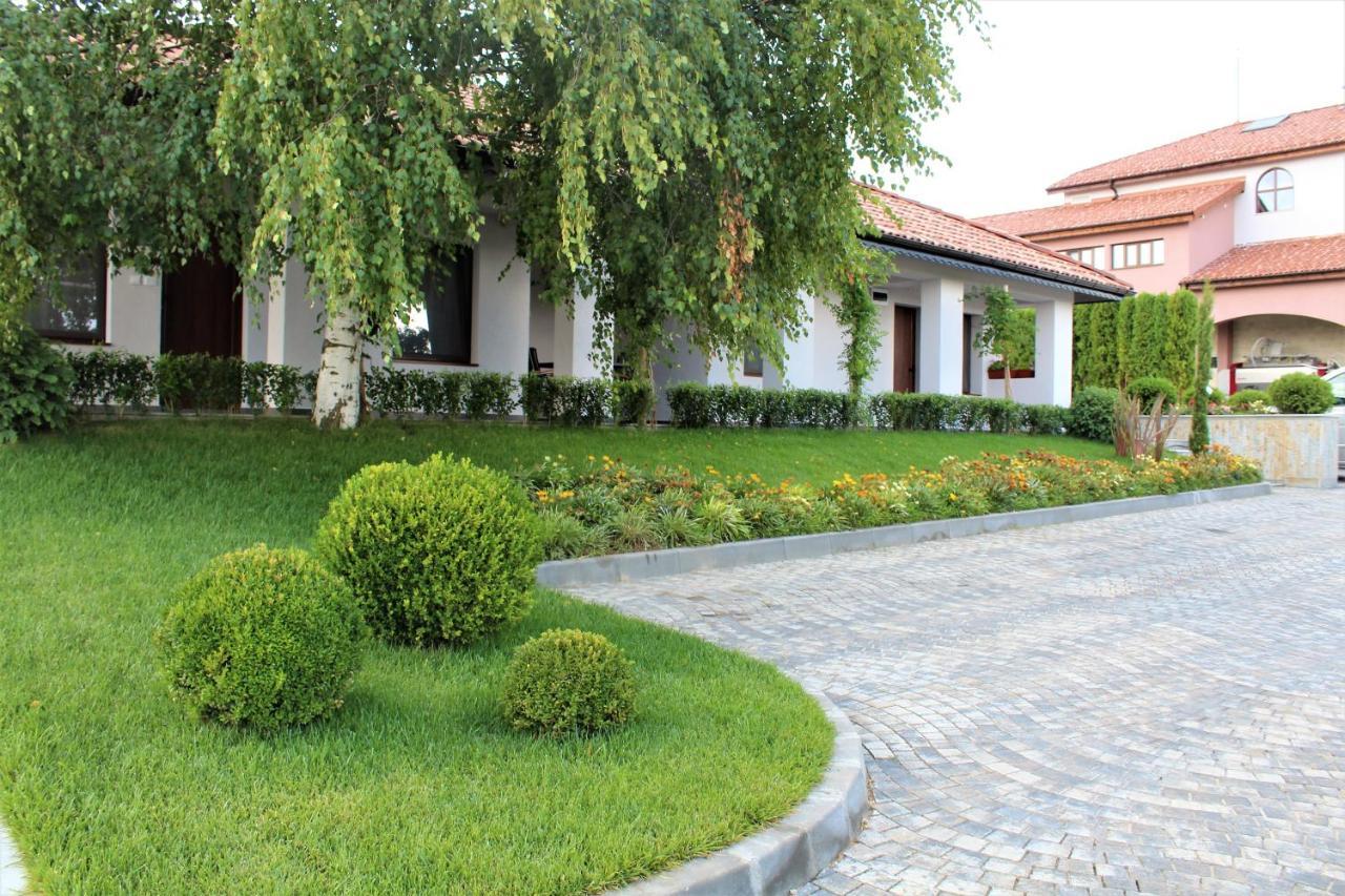 Zaara Estate Winery Hotel & Spa Glavan Exterior photo