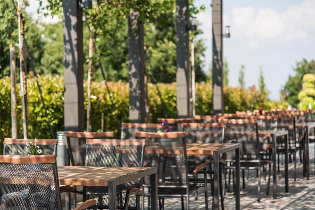 Zaara Estate Winery Hotel & Spa Glavan Exterior photo