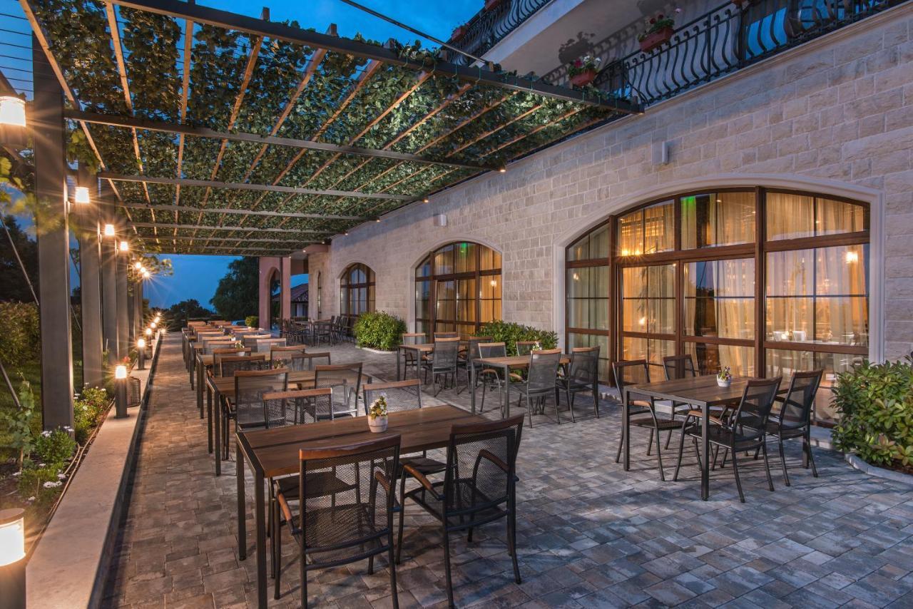 Zaara Estate Winery Hotel & Spa Glavan Exterior photo